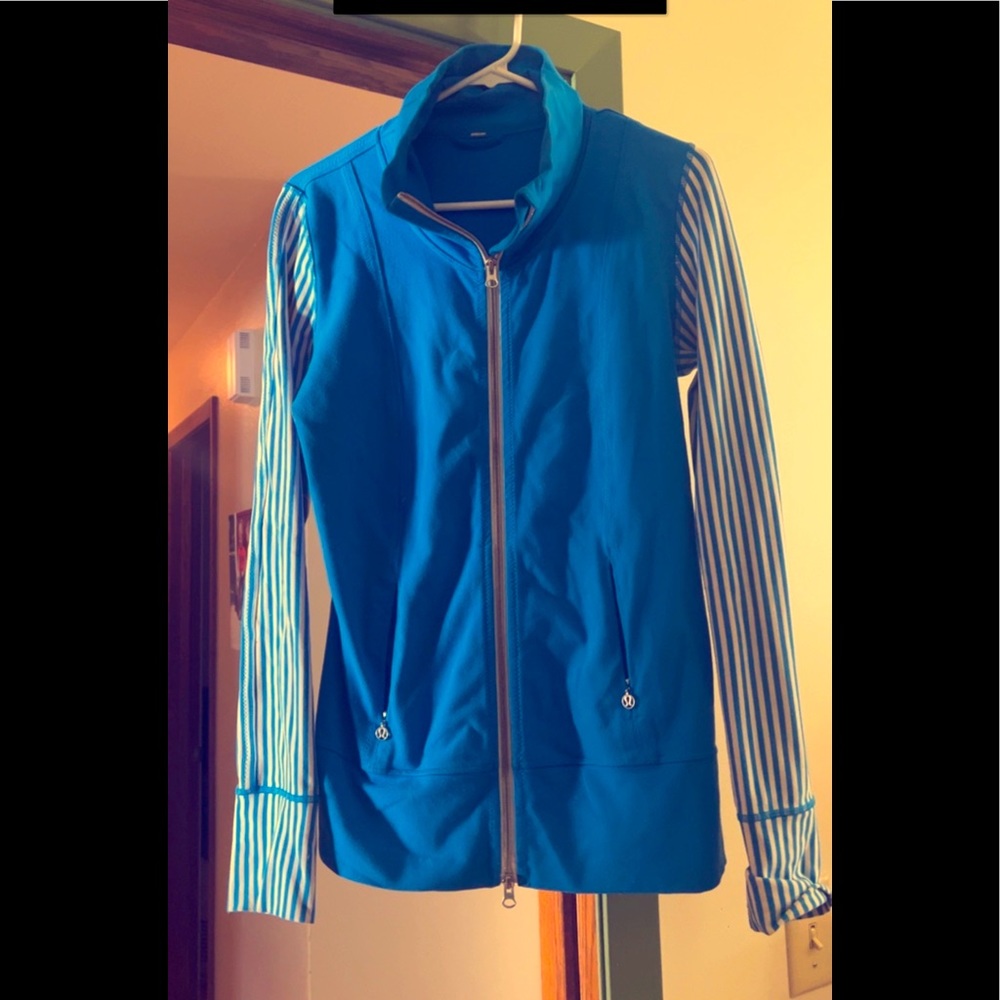 Lulu zip up.